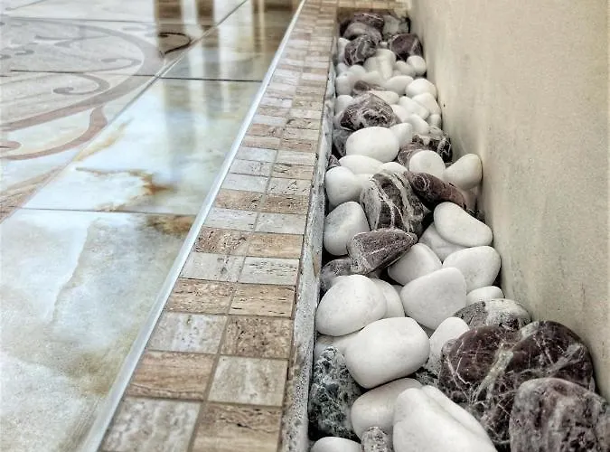 Отель Elizabeth Dy Boutique